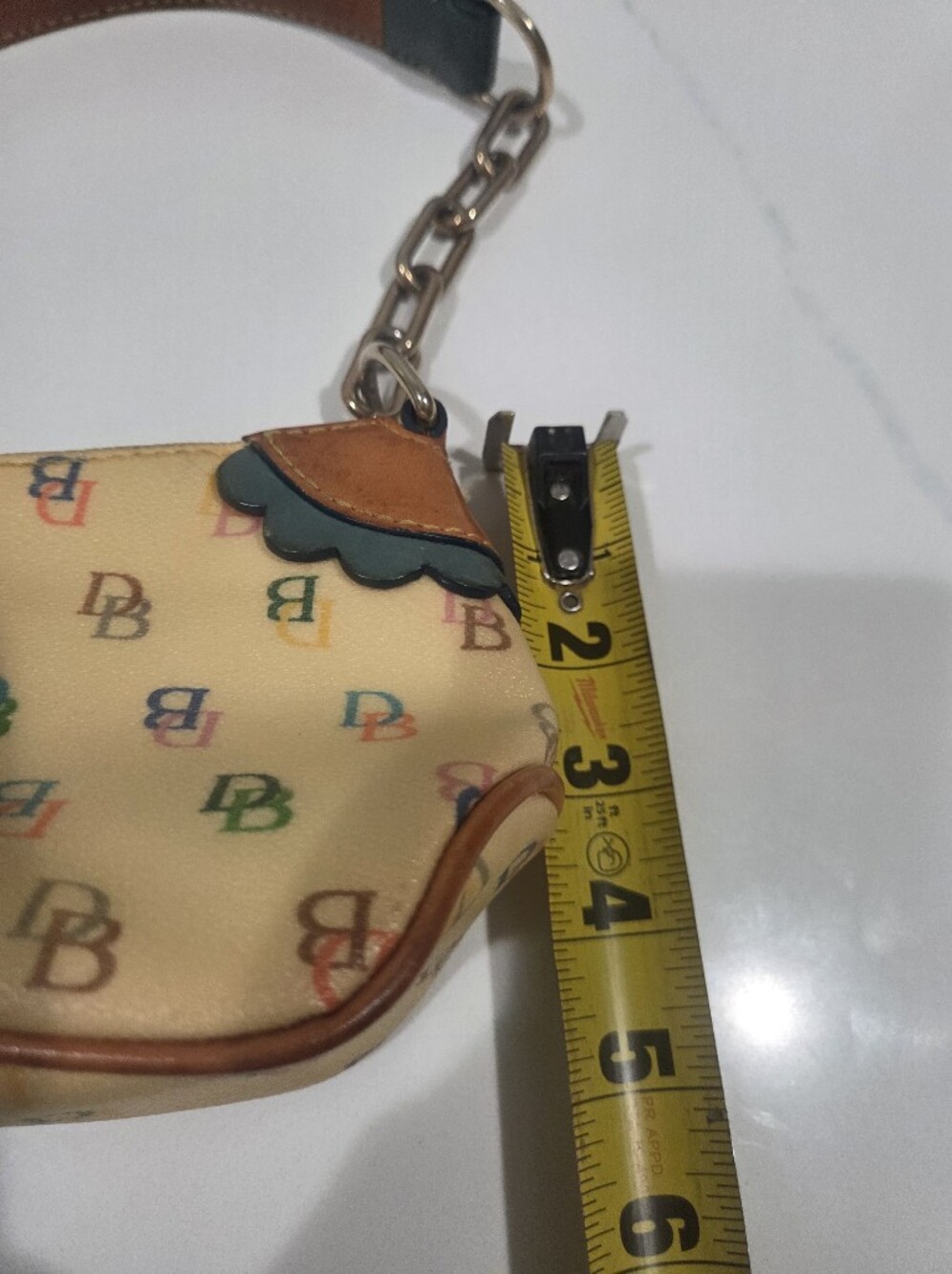 Dooney & Bourke Cream Multicolor Signature DB Logo Shoulder Bag with Tan Y2K. - Picture 6 of 16